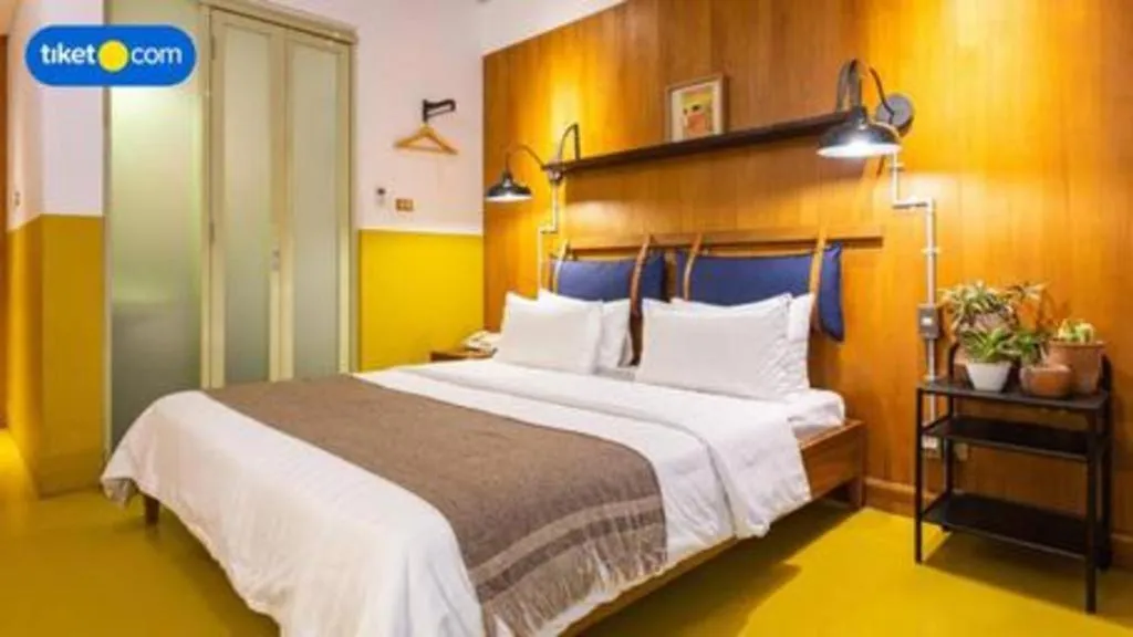 Bed in The House Tour Middletown