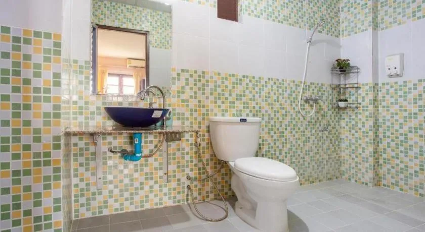 OYO 75356 Thipsiri Lodge