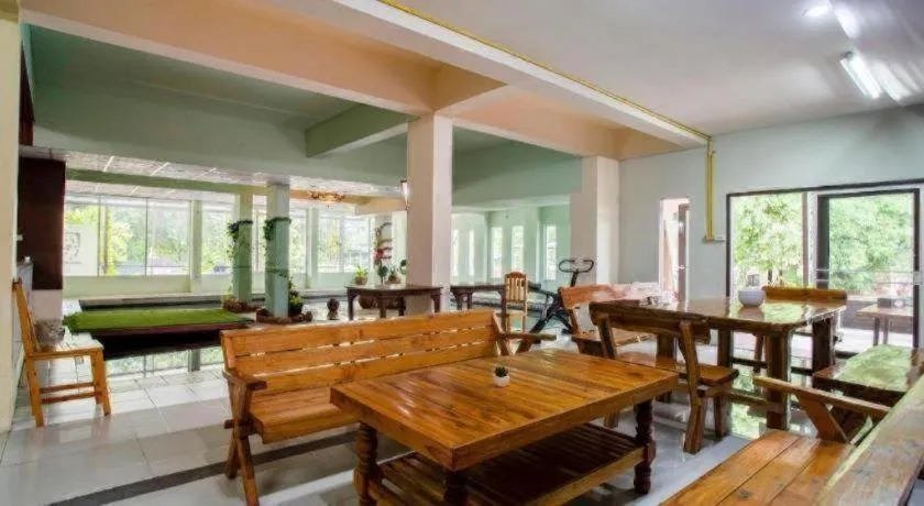 OYO 75356 Thipsiri Lodge