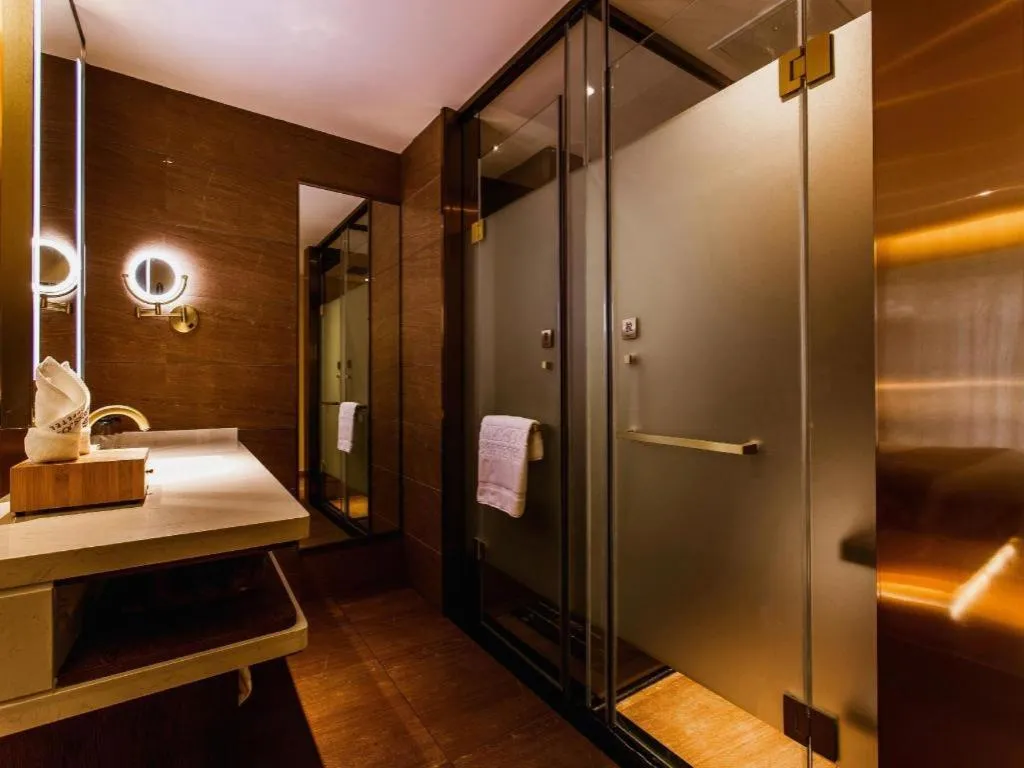 James Joyce Coffetel Xi'an Zhonglou Xiaonanmen Food Street