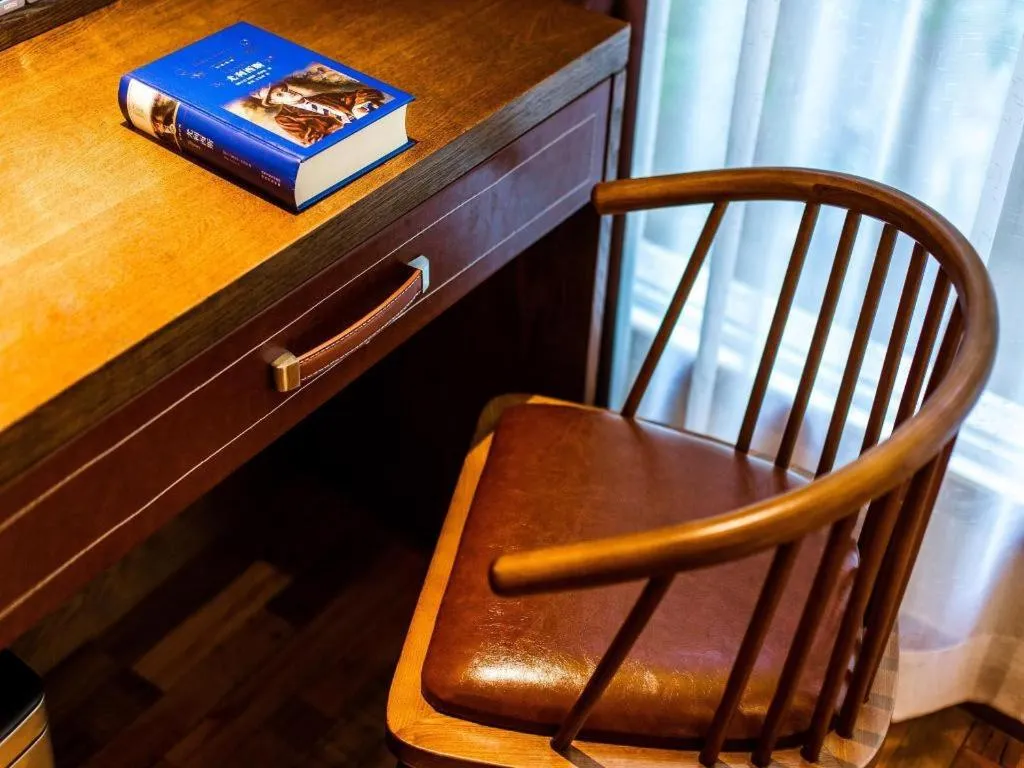 James Joyce Coffetel Xi'an Zhonglou Xiaonanmen Food Street