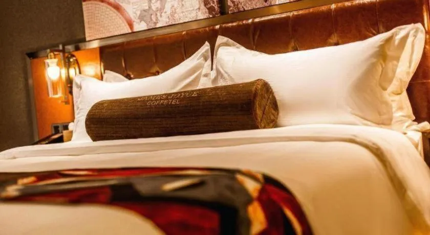 Bed in James Joyce Coffetel Xi'an Zhonglou Xiaonanmen Food Street