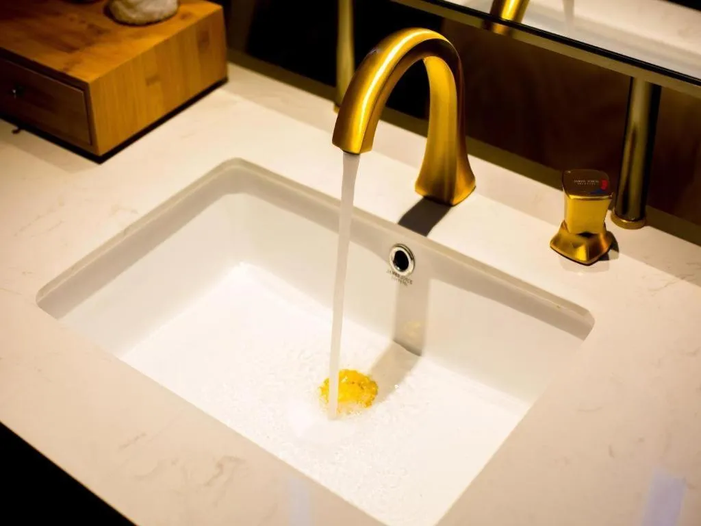 James Joyce Coffetel Xi'an Zhonglou Xiaonanmen Food Street