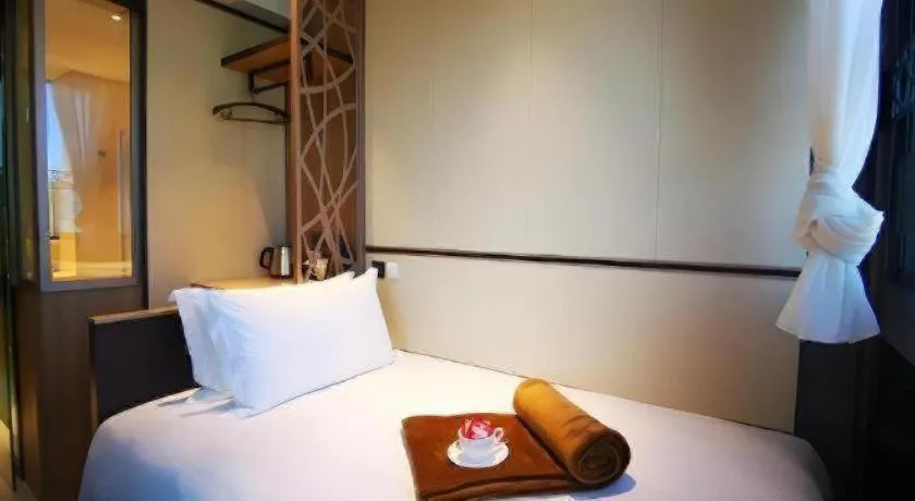 Bed in Ehotel