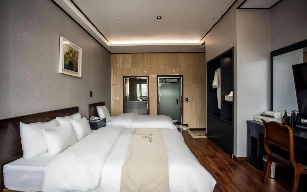 Bed in hotel gallery