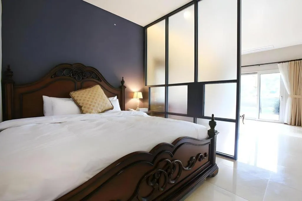 Bed in hotel gallery