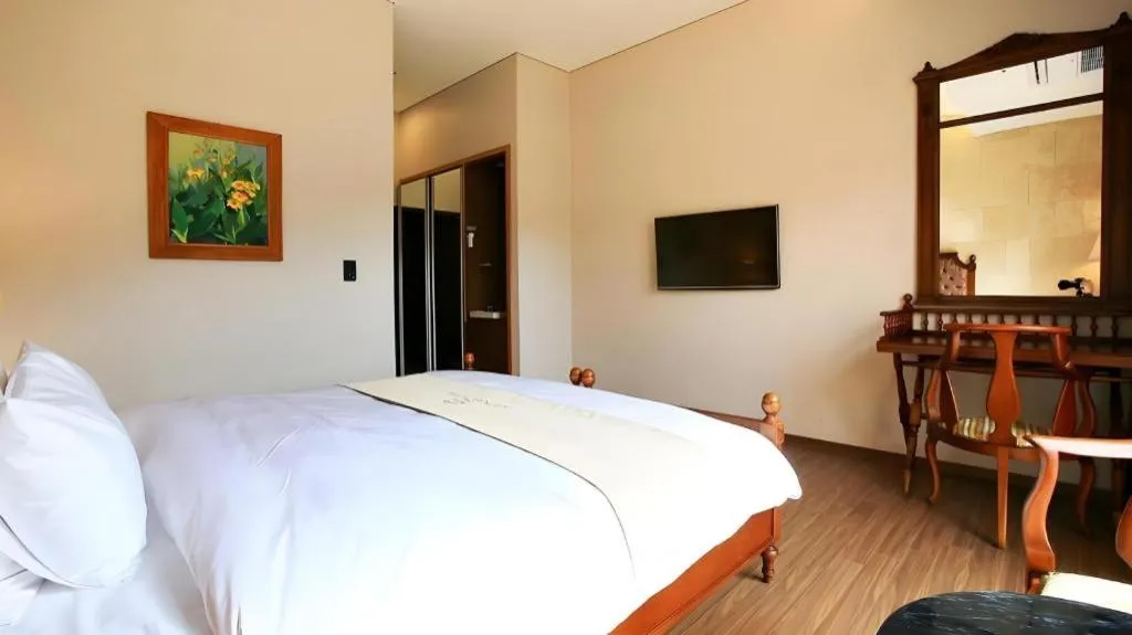 Bed in hotel gallery