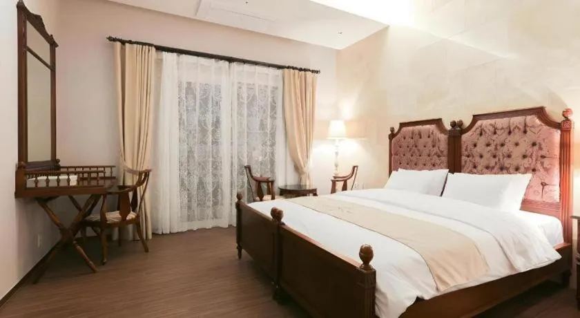 Bed in hotel gallery