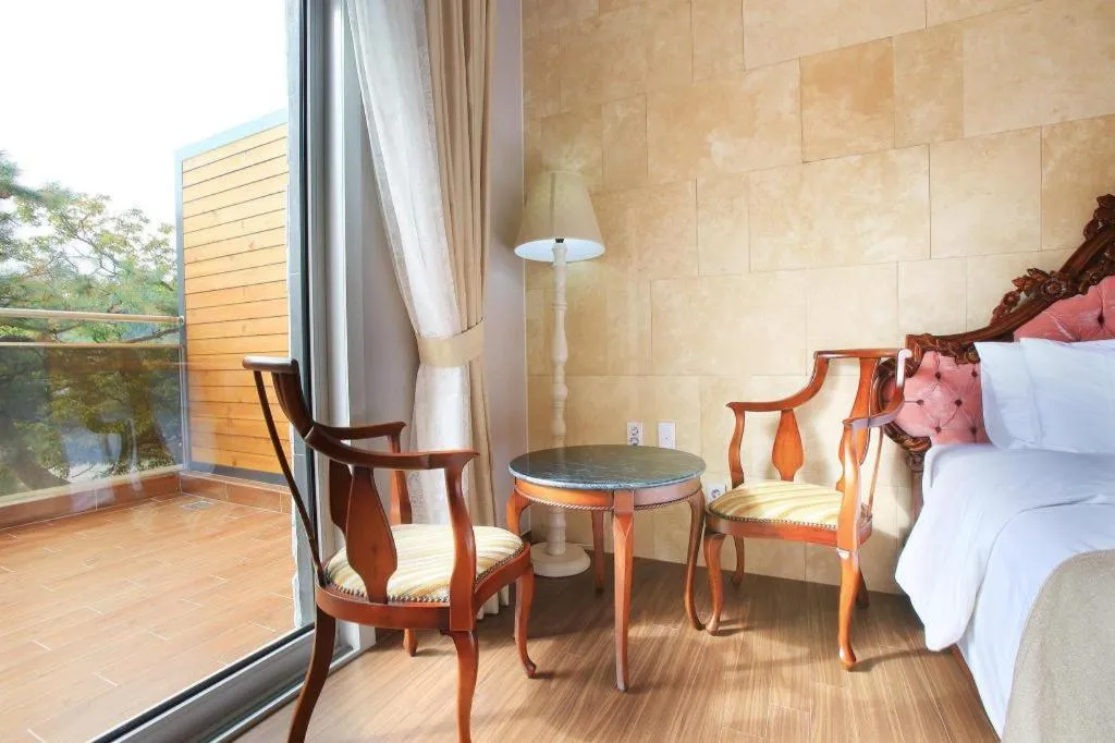 Bed in hotel gallery