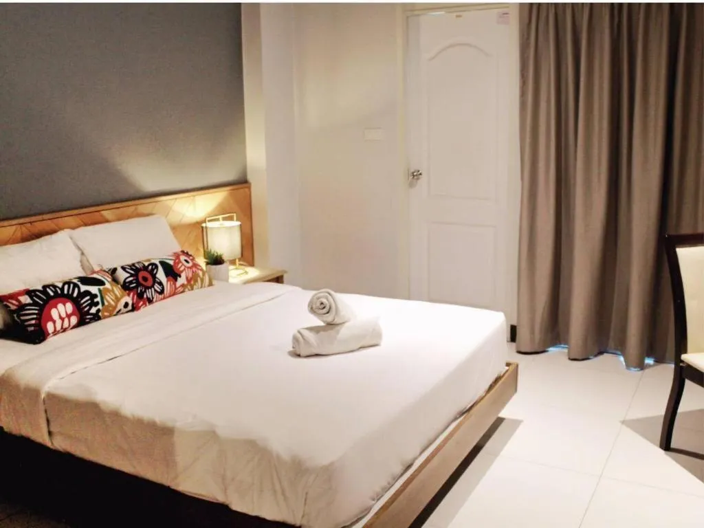 Bed in The Finn Hotel