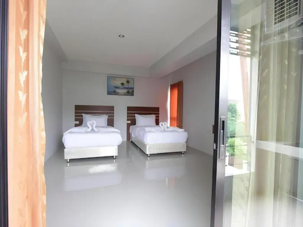 Bed in Prosperous Bed in Prosperous