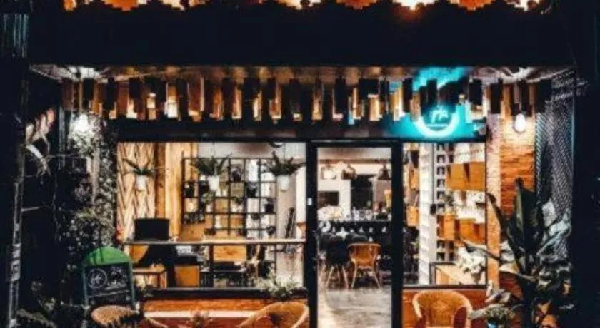 Poonpun Pet Friends Poshtel