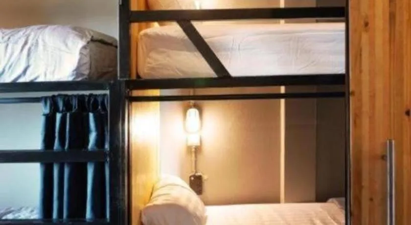 Bed in Poonpun Pet Friends Poshtel