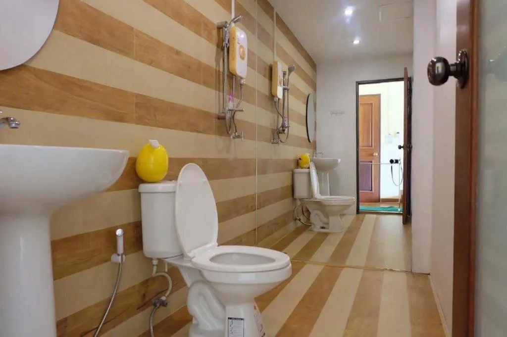 BAAN PITUMATA AMPHAWA