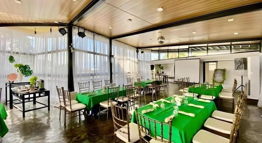 White Breeze Palawan Boutique Hotel