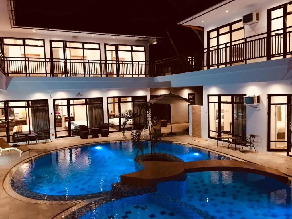 White Breeze Palawan Boutique Hotel