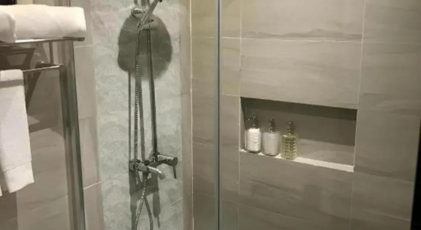 White Breeze Palawan Boutique Hotel