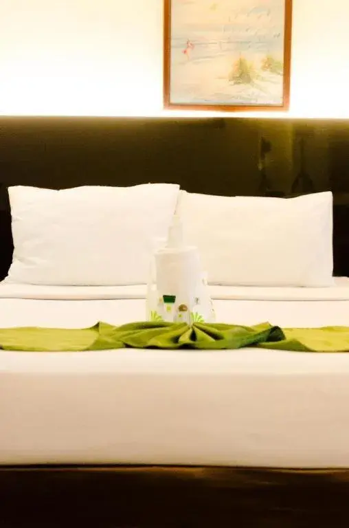 Bed in The Ritz Hotel at Garden Oases (Multiple-Use Hotel) Bed in The Ritz Hotel at Garden Oases (Multiple-Use Hotel)