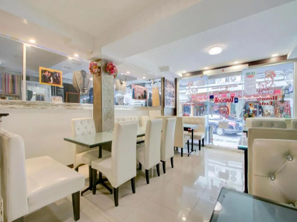 OYO 253 KK 11 Boutique Inn