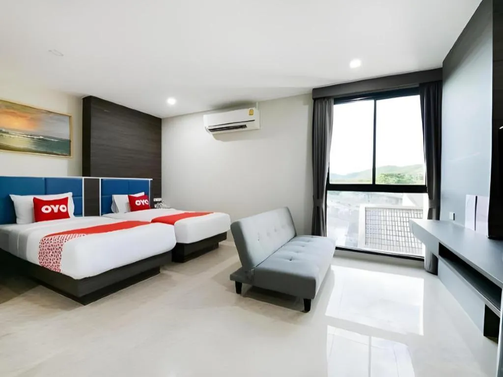 Bed in Sattahip 9 Boutique Hotel