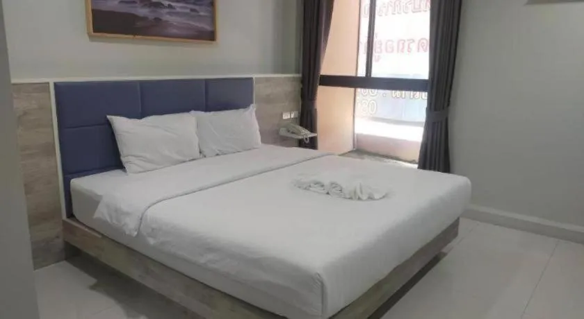 Bed in Sattahip 9 Boutique Hotel