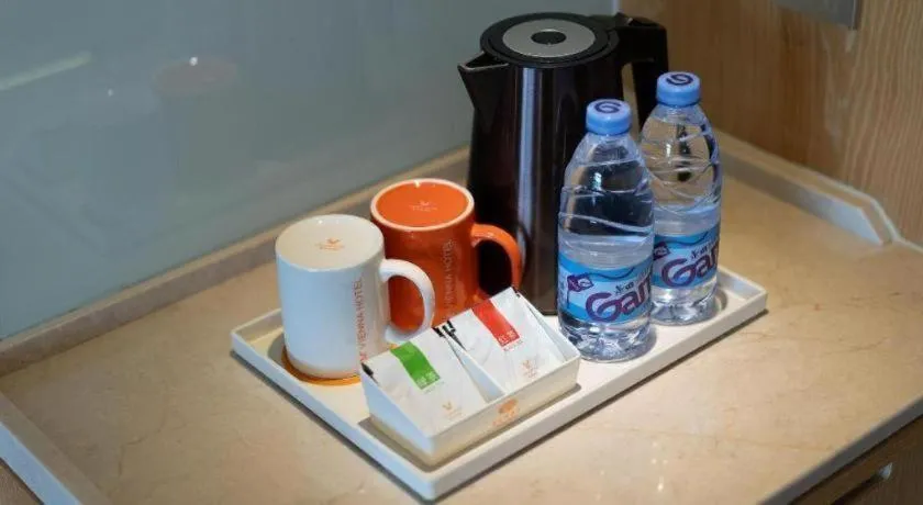 Vienna Hotel Nanning Xiangsi Lake University Town