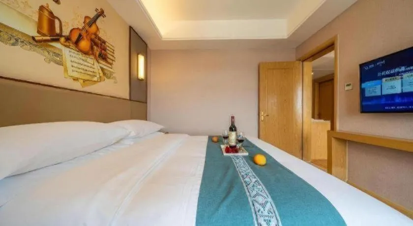 Bed in Vienna Hotel Nanning Xiangsi Lake University Town