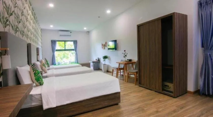 Bed in Green Oasis Hotel