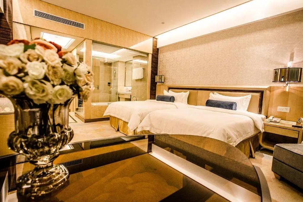 Bed in Shanghai Fuyue Hotel