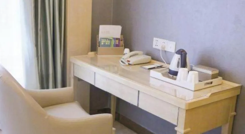 Shanghai Fuyue Hotel