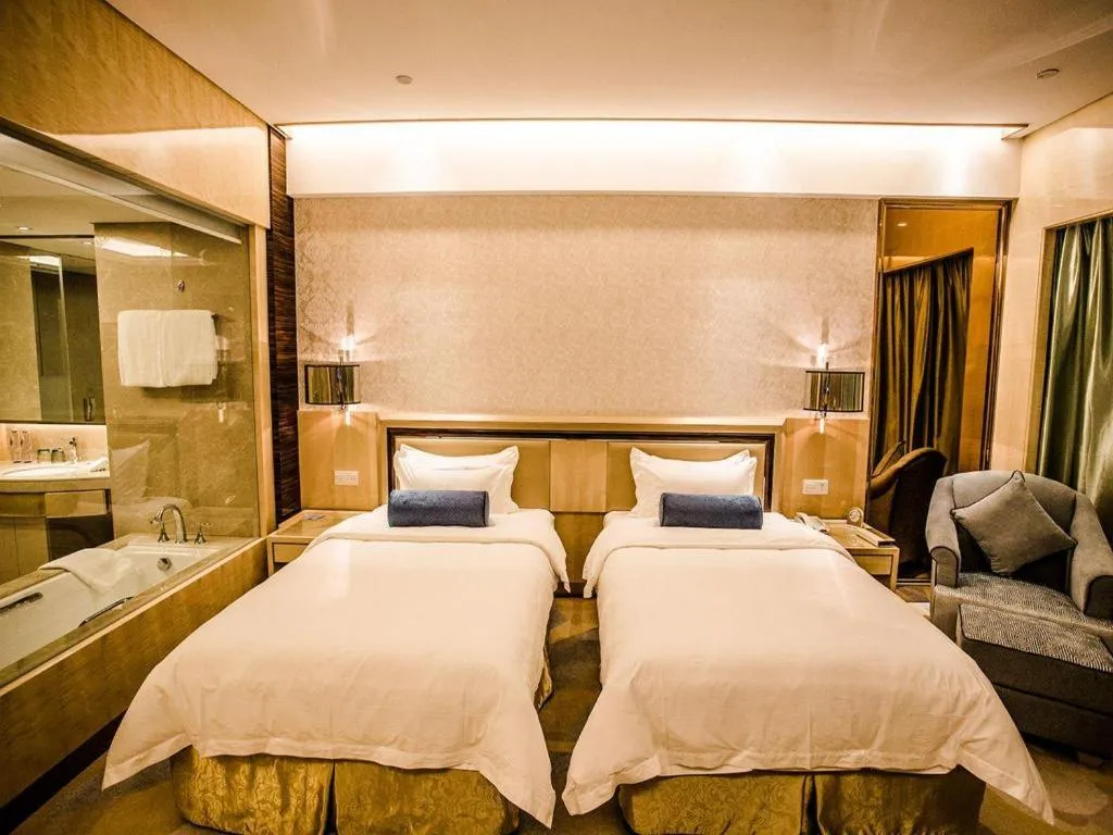 Bed in Shanghai Fuyue Hotel