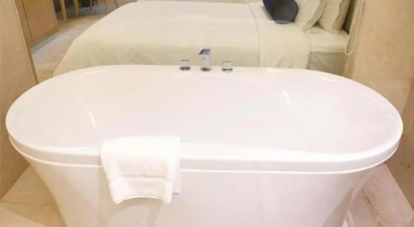 Shanghai Fuyue Hotel