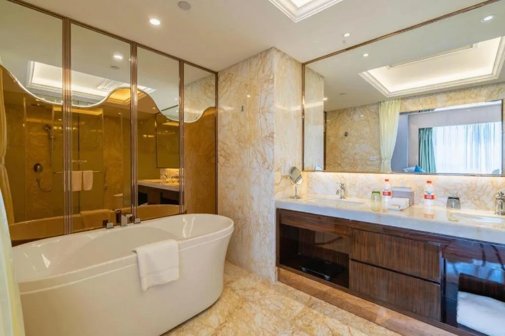 Shanghai Fuyue Hotel