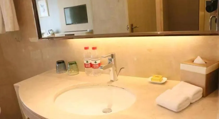 Shanghai Fuyue Hotel