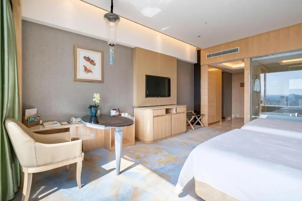 Bed in Shanghai Fuyue Hotel