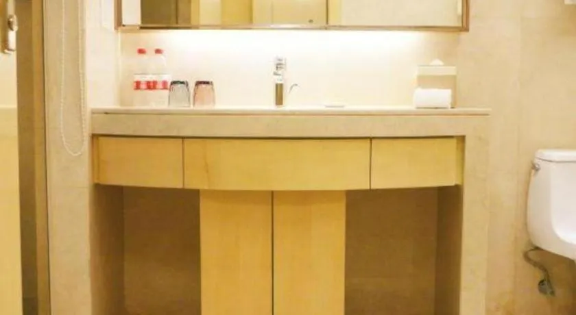 Shanghai Fuyue Hotel