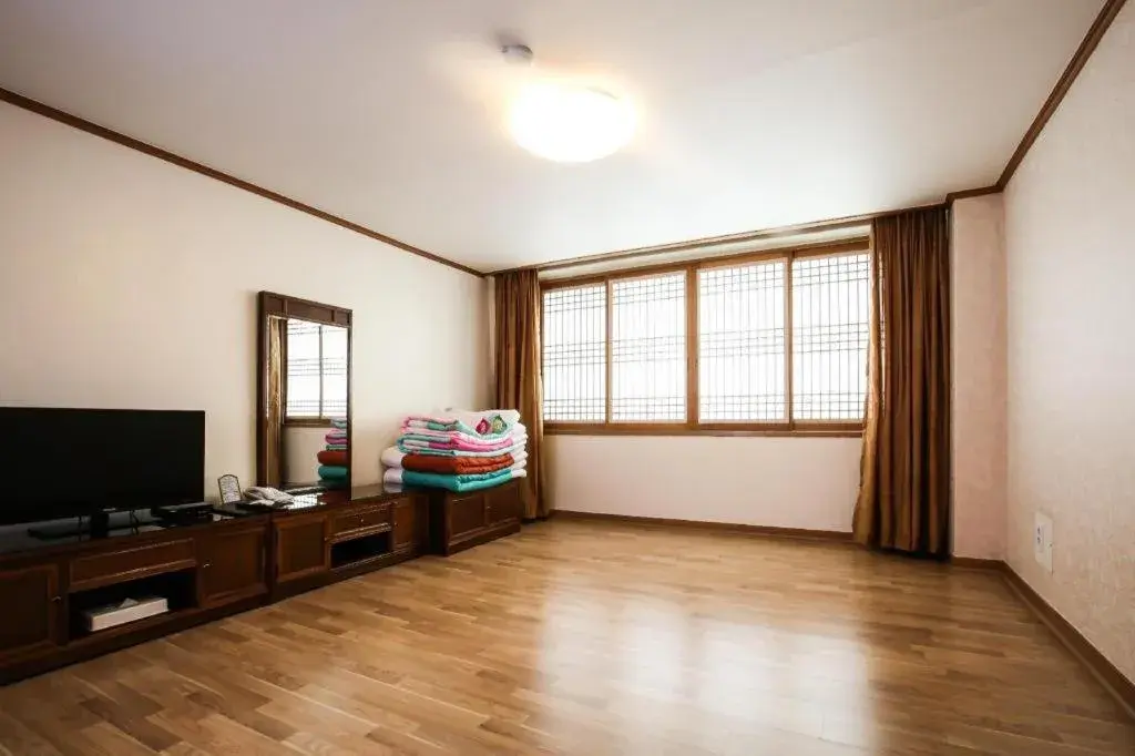 Bed in Danyang tourist hotel Edelweiss Bed in Danyang tourist hotel Edelweiss