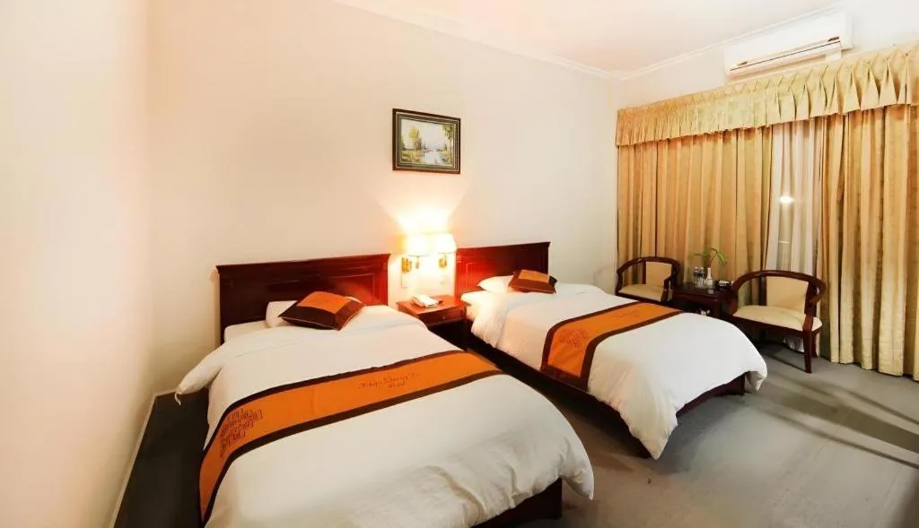 Bed in Khan Quang Do Hotel