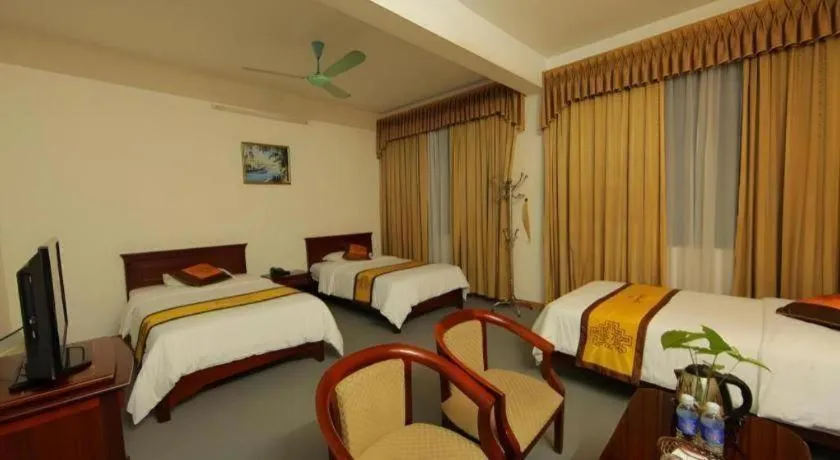 Bed in Khan Quang Do Hotel