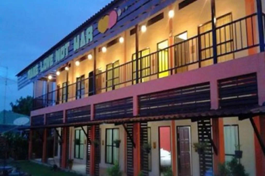 Sawasdee River Kwai Lodge