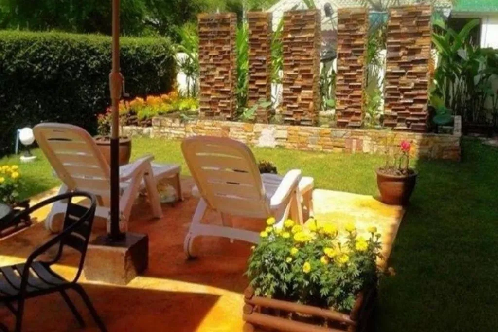 Sawasdee River Kwai Lodge