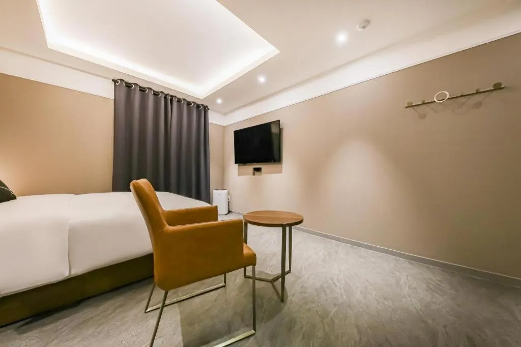 Bed in Cheongju Maryjane Hotel