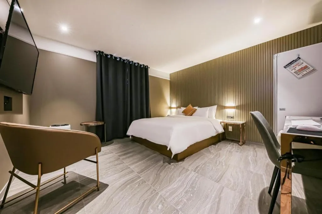 Bed in Cheongju Maryjane Hotel