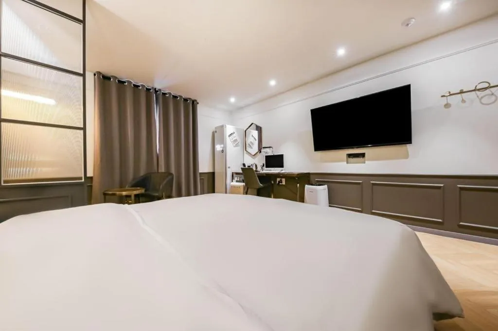 Bed in Cheongju Maryjane Hotel