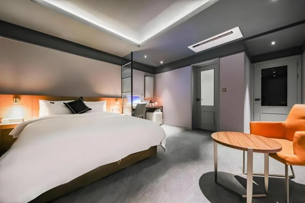 Bed in Cheongju Maryjane Hotel