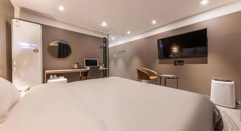 Bed in Cheongju Maryjane Hotel