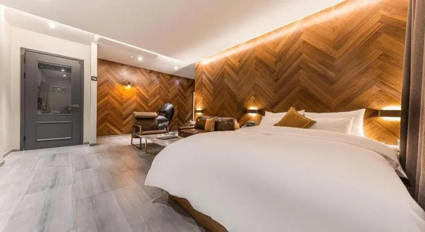 Bed in Cheongju Maryjane Hotel