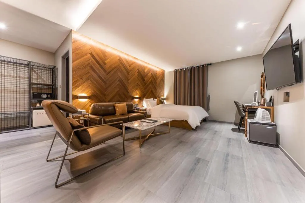 Cheongju Maryjane Hotel