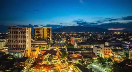 OYO 412 7 Days Hotel