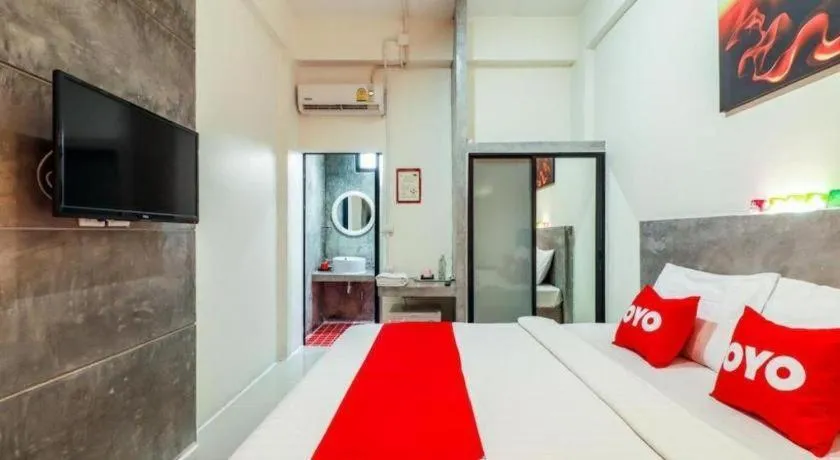 Bed in OYO 412 7 Days Hotel